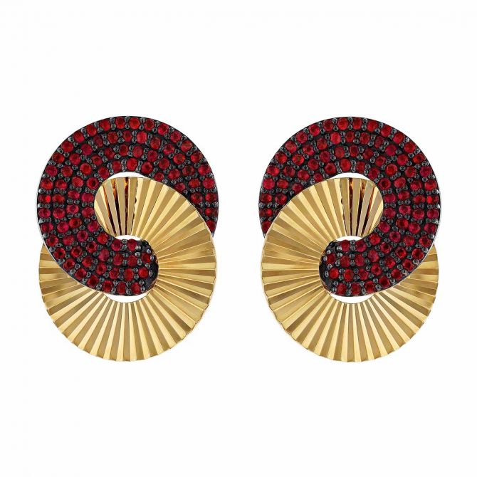 Phillips House Ruby Large Aura Interlocking Post Earrings in Yellow Gold